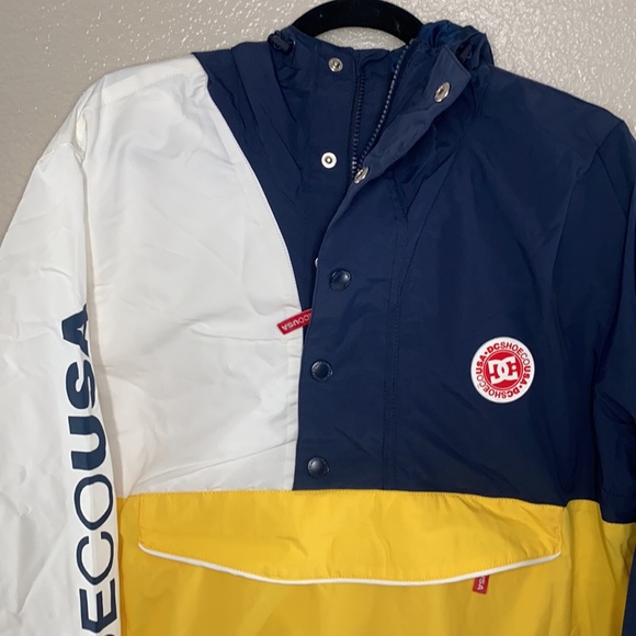 DCSHOECOUSA Mens Pullover Winder-Breaker Hoodie Polyester Blend Size Large NWT - Picture 4 of 7